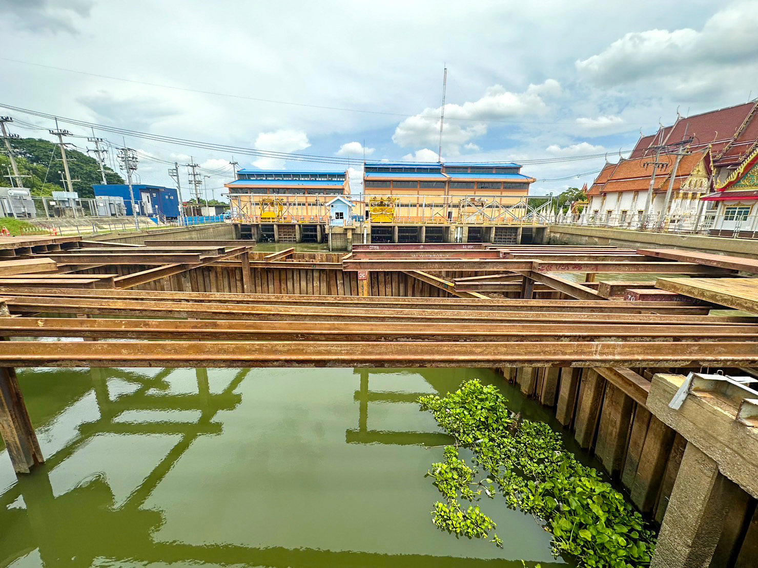 Construction works at the raw-water pumping station shown in HCP’s Bangkok report